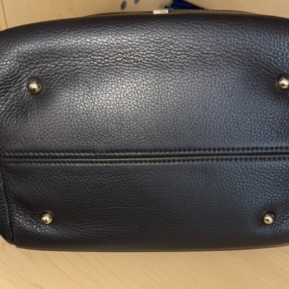 Purificacion Garcia Burgundy and Black Leather Handbag - Picture 3 of 4